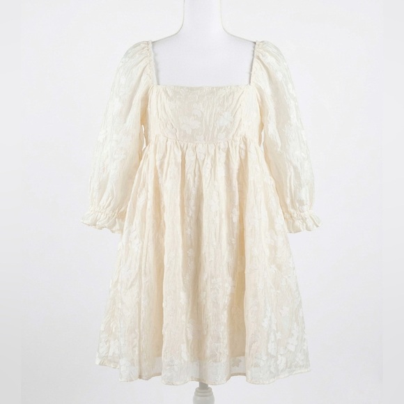 Honey Dresses & Skirts - Honey Cream Floral Embroidered Babydoll Spring Dress Medium Fairytale Dreamy
